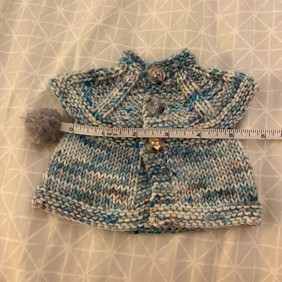 Handknit baby cardigan - Picture 3 of 3